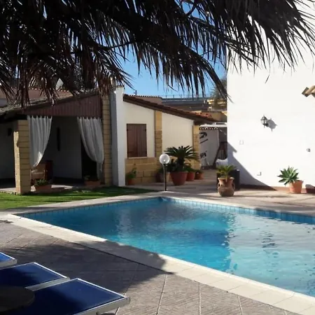 לינה וארוחת בוקר Brunelli 3*