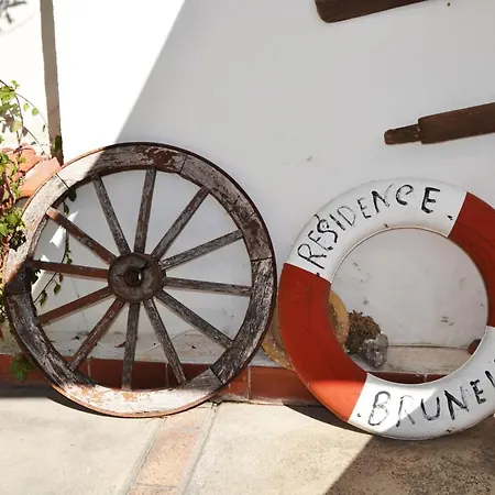 Brunelli לינה וארוחת בוקר